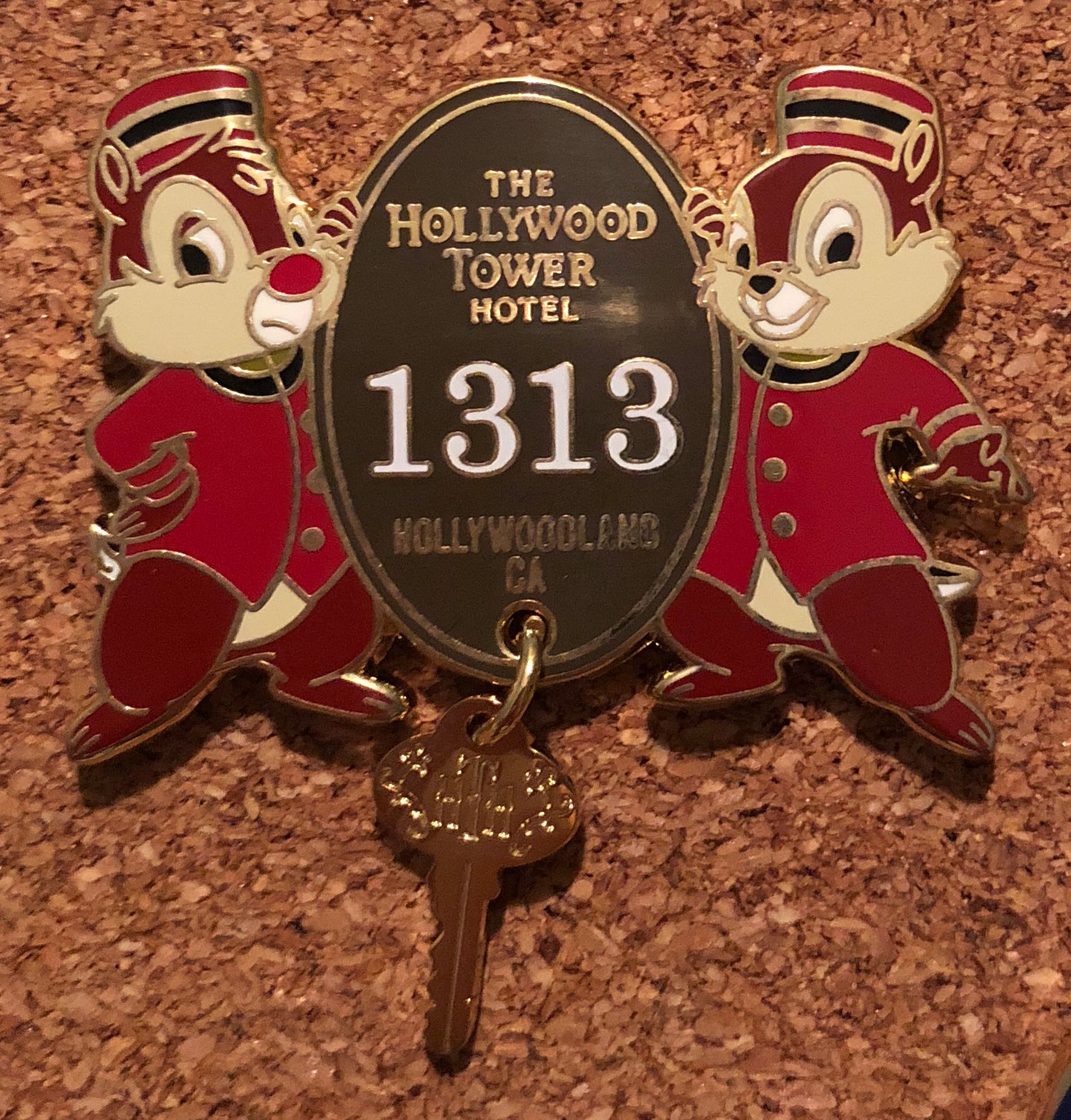 Tower Of Terror - Chip n Dale - Rides And Attractions pin collectible - Main Image 1