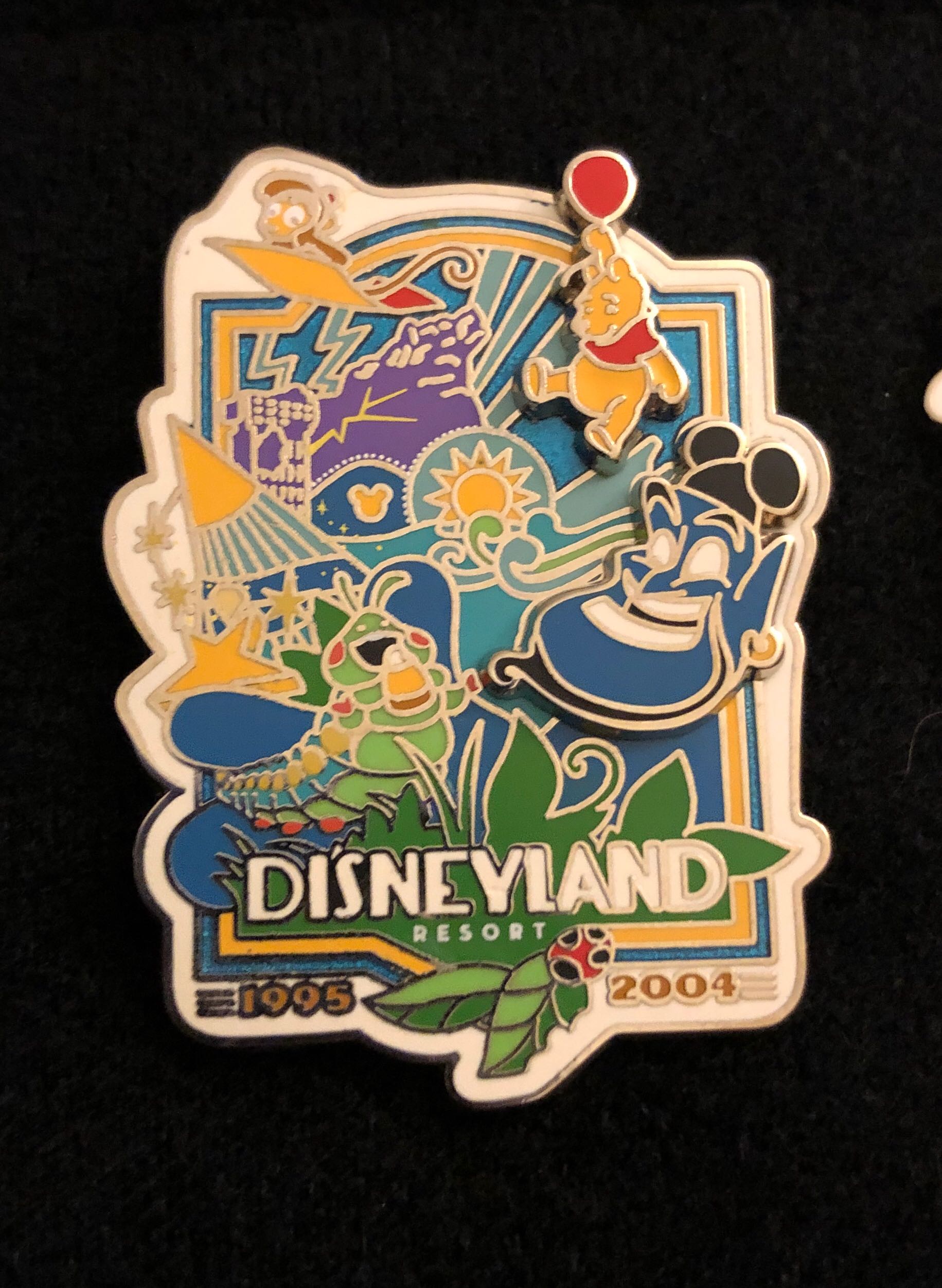 D60 Decades 1995-2004  pin collectible [Barcode 400009434774] - Main Image 1