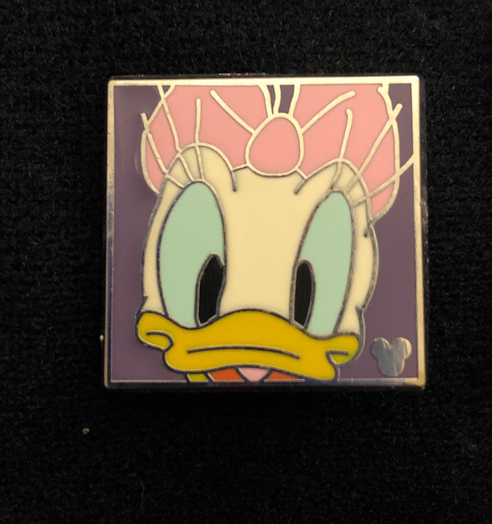 Cool Characters - Minnie Mouse