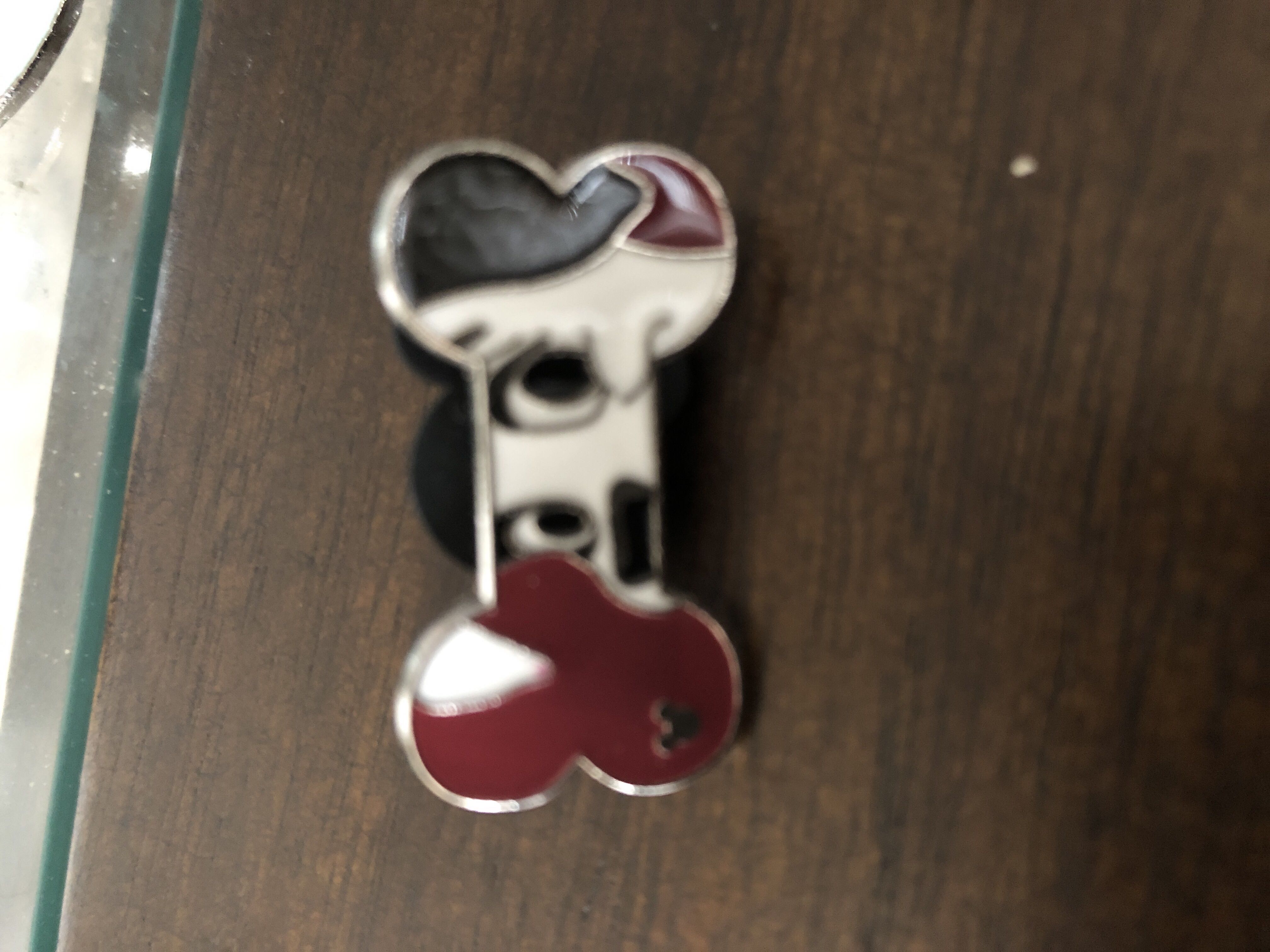 Minnie: Red Scert & Yellow Shoes