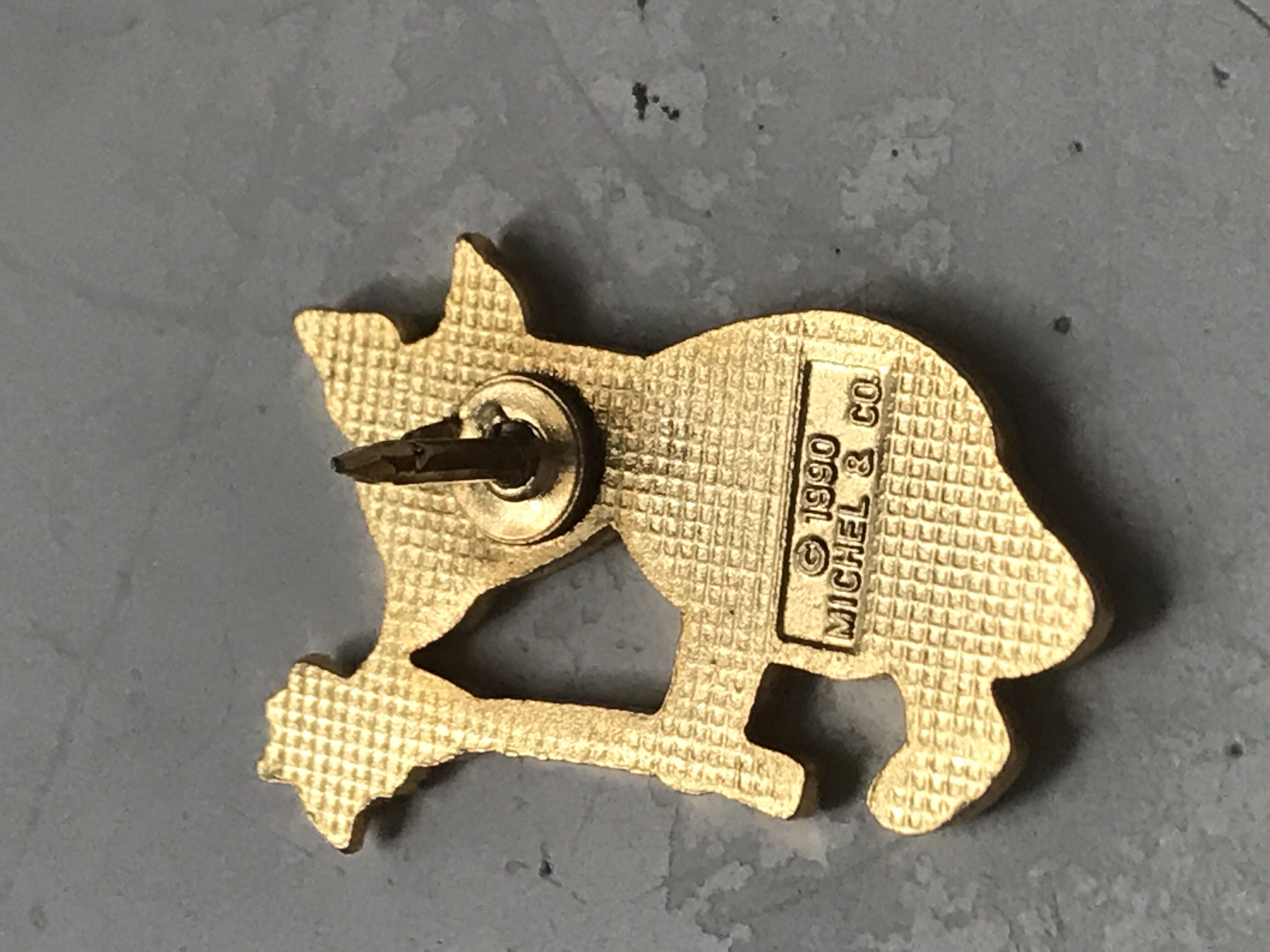 5290  pin collectible - Main Image 2