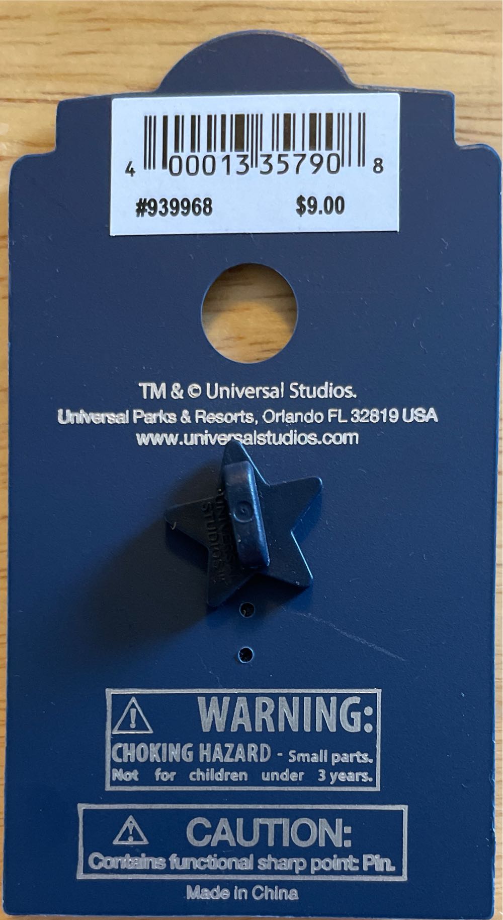 How To Train Your DragonS: Yin And Yang  pin collectible [Barcode 400013357908] - Main Image 3