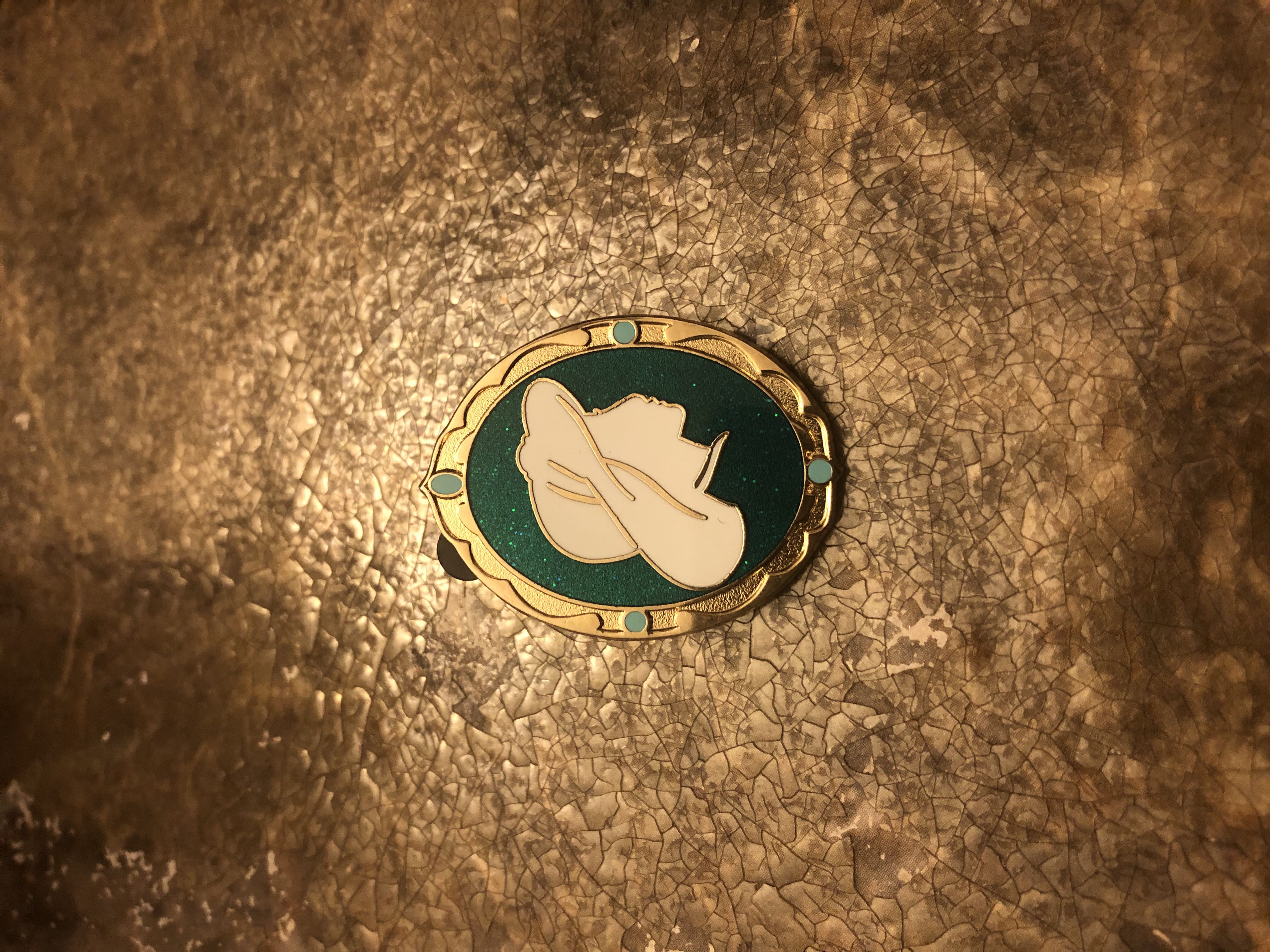 Disney Inspearations Statue Mystery Black & White Mickey