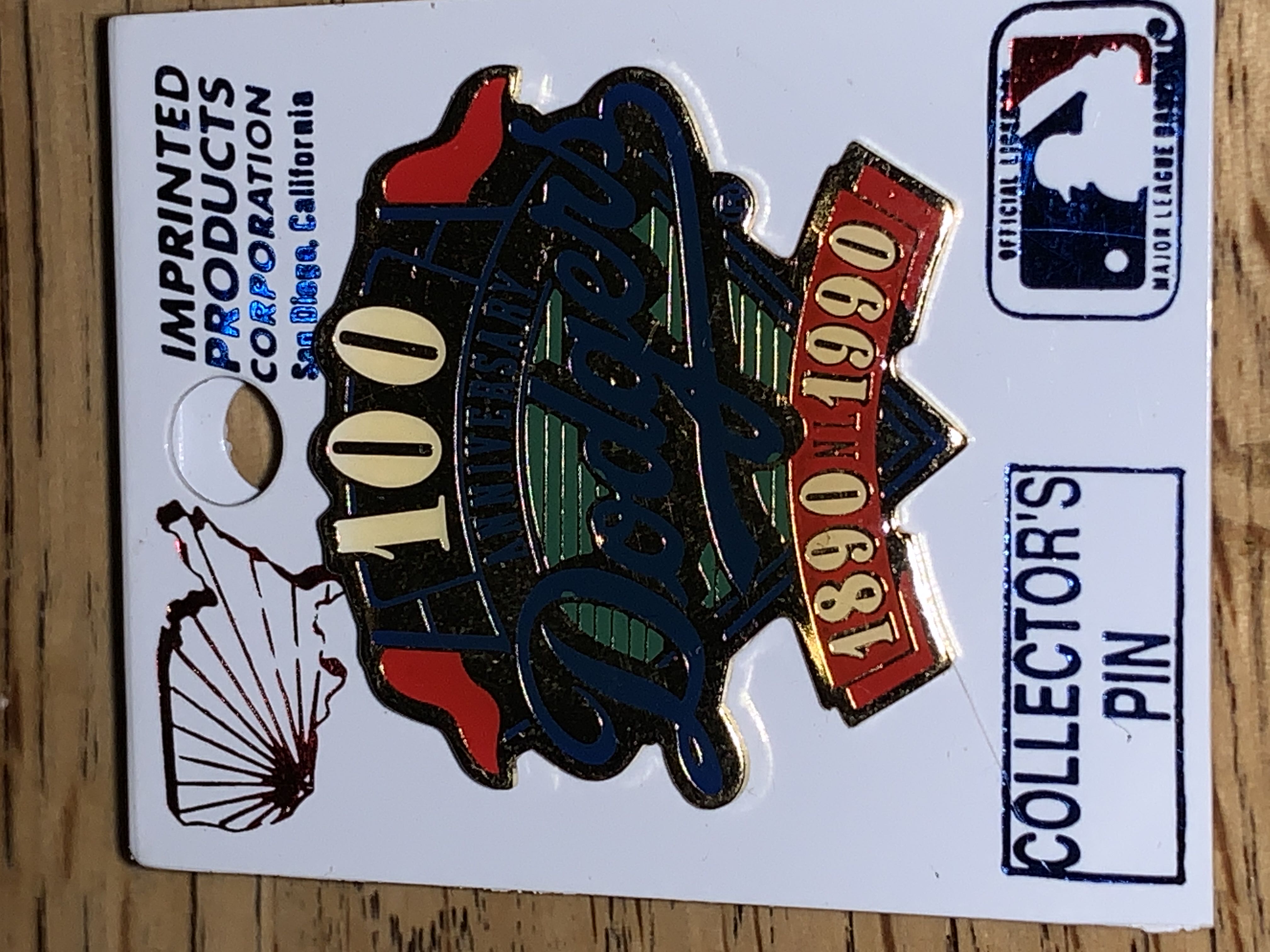 Dodgers Official Logo - Commemerative Pin pin collectible - Main Image 2