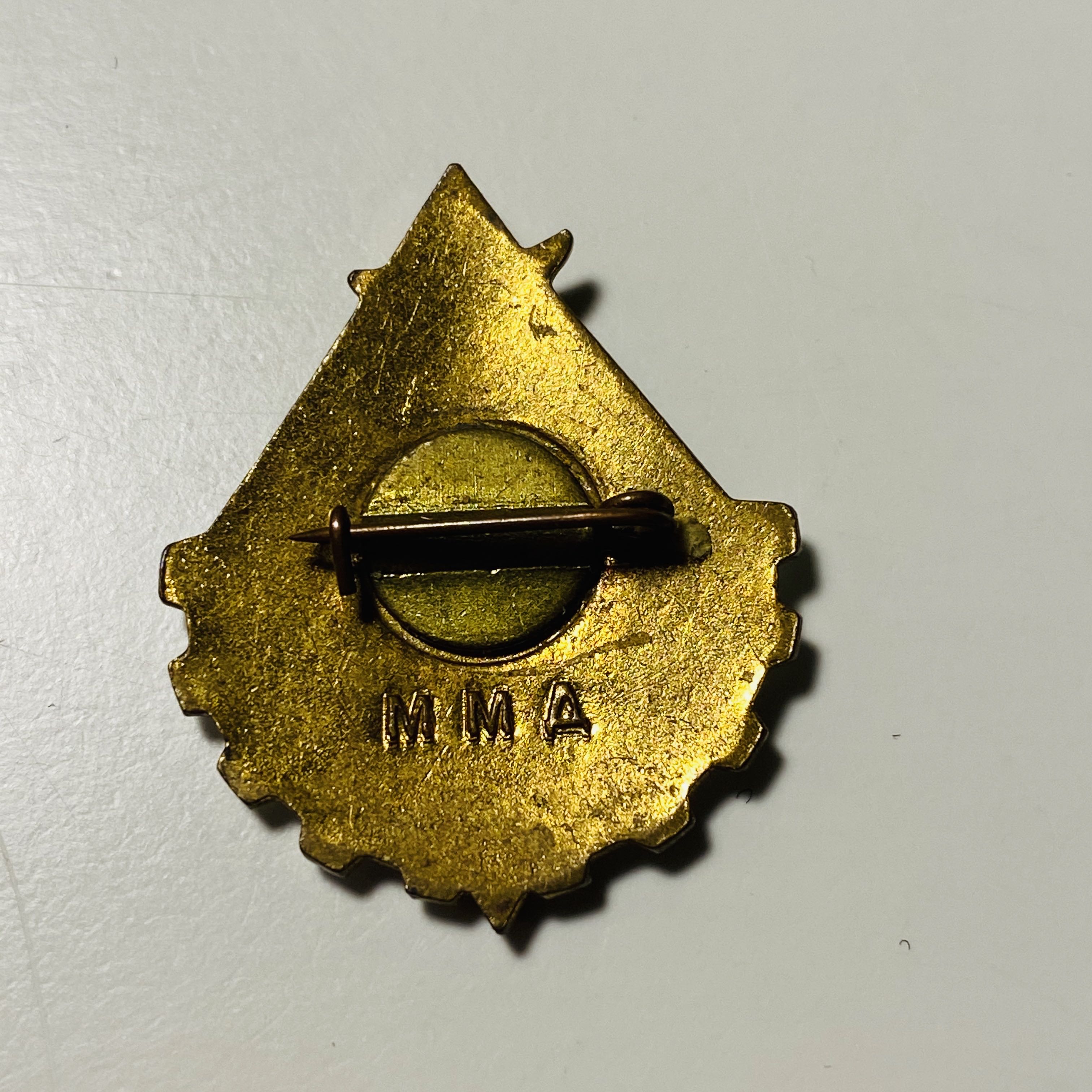 ЮНЫЙ ТЕХНИК - ПИОНЕРИЯ pin collectible - Main Image 3