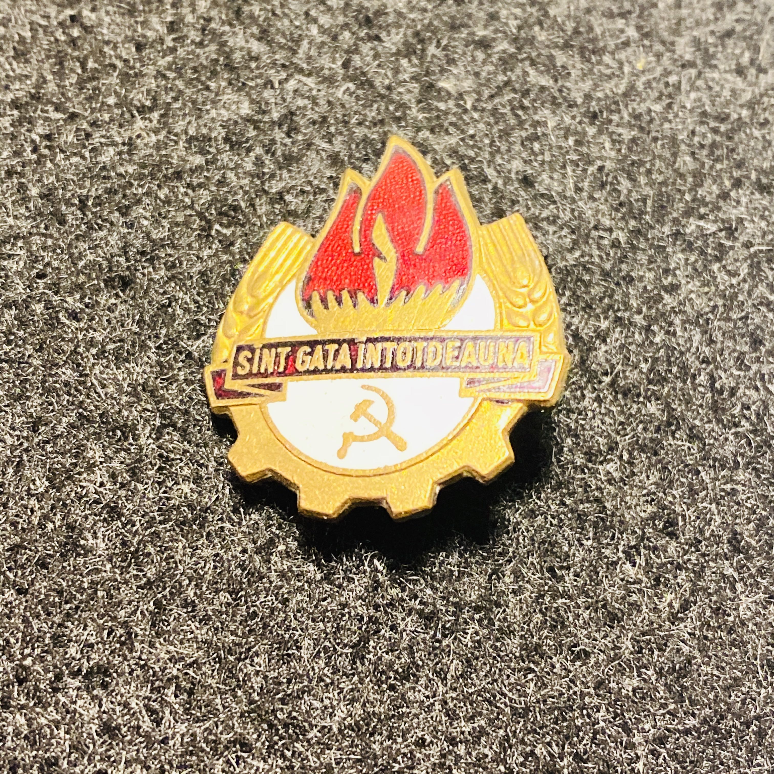 БУДЬ ГОТОВ ВЕНГРИЯ - ПИОНЕРИЯ pin collectible - Main Image 2