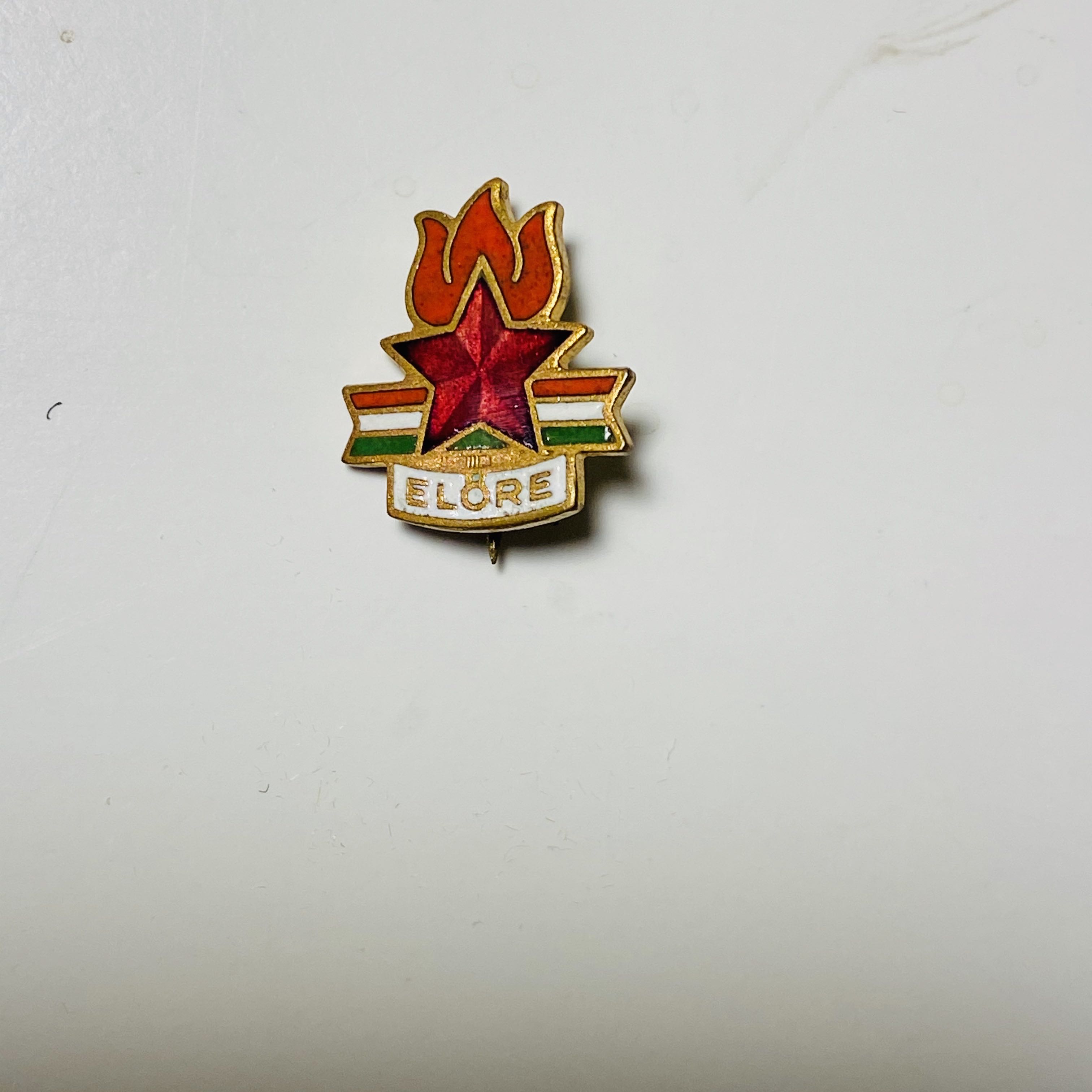 Hard Rock - New York Guitar Pin Set