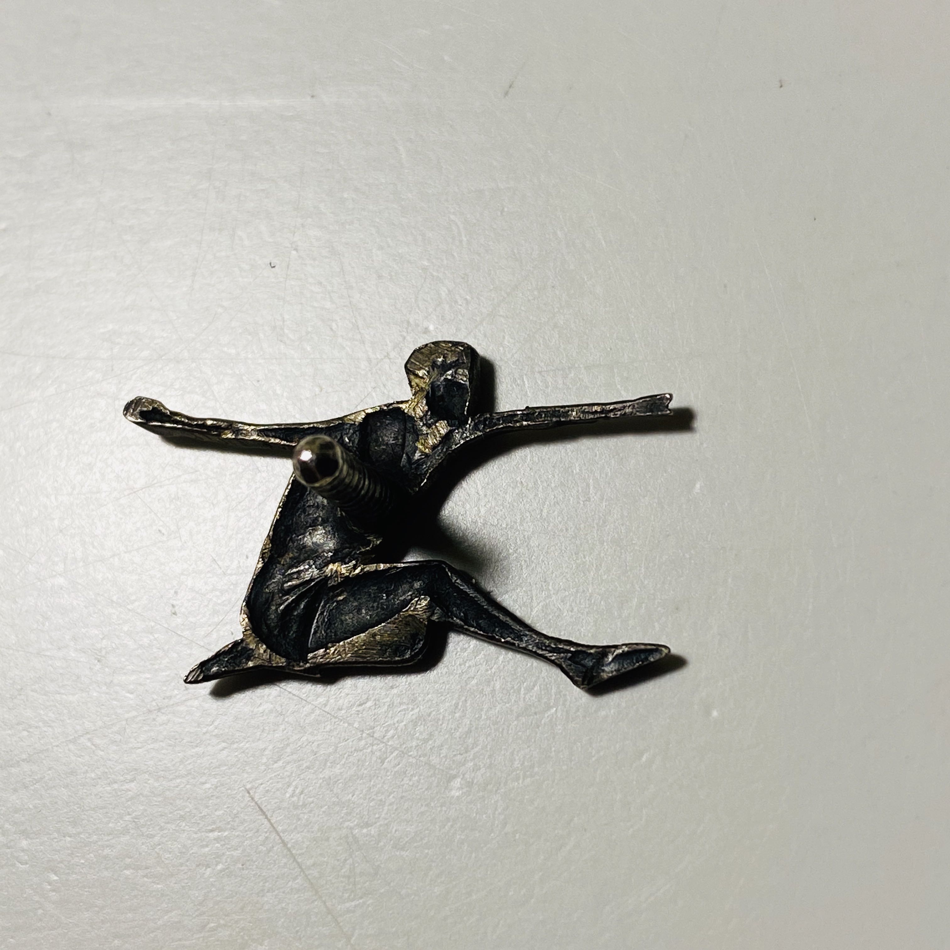 БЕГ С ПРЕПЯТСТВИЯМИ - СПОРТ pin collectible - Main Image 2