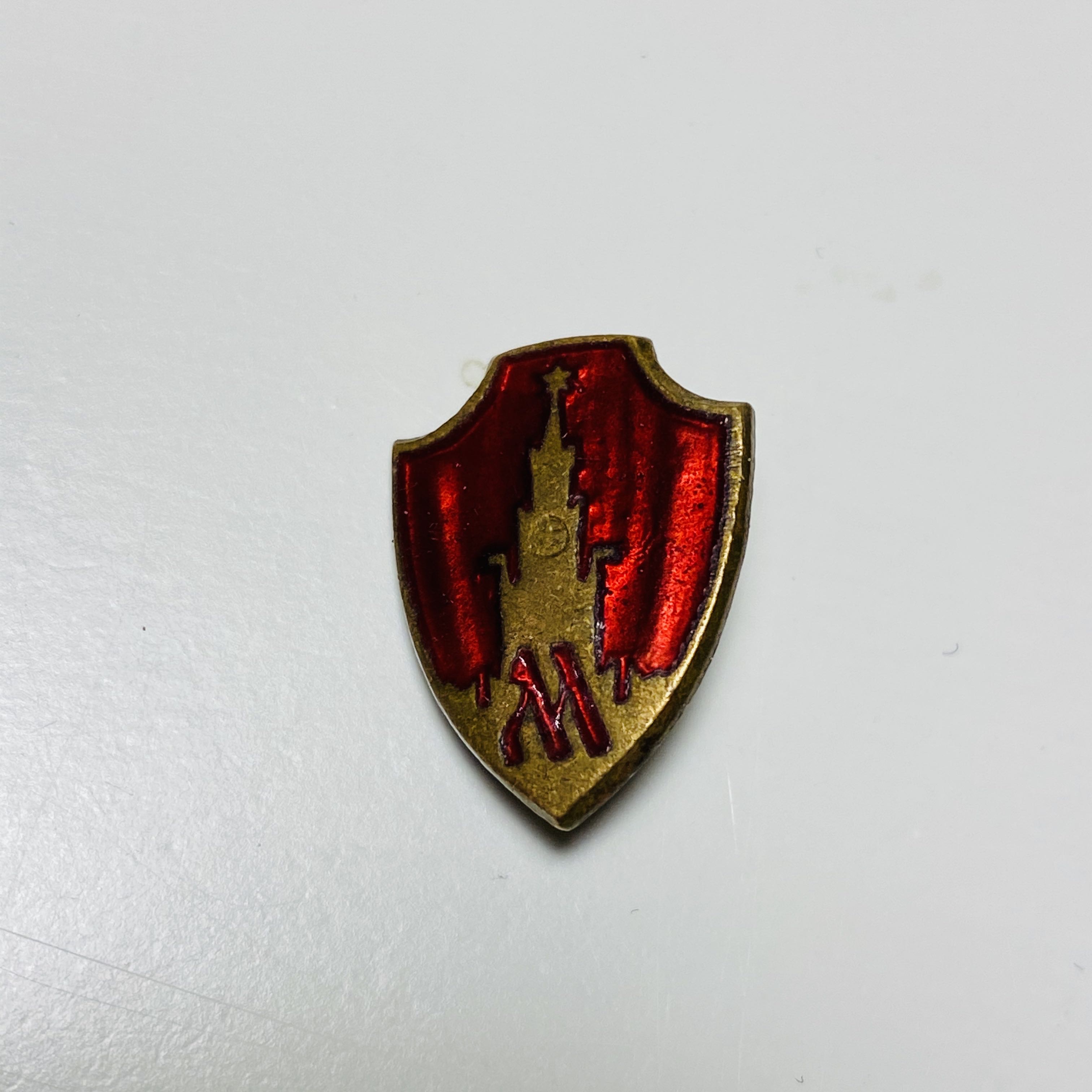 Superman Pin