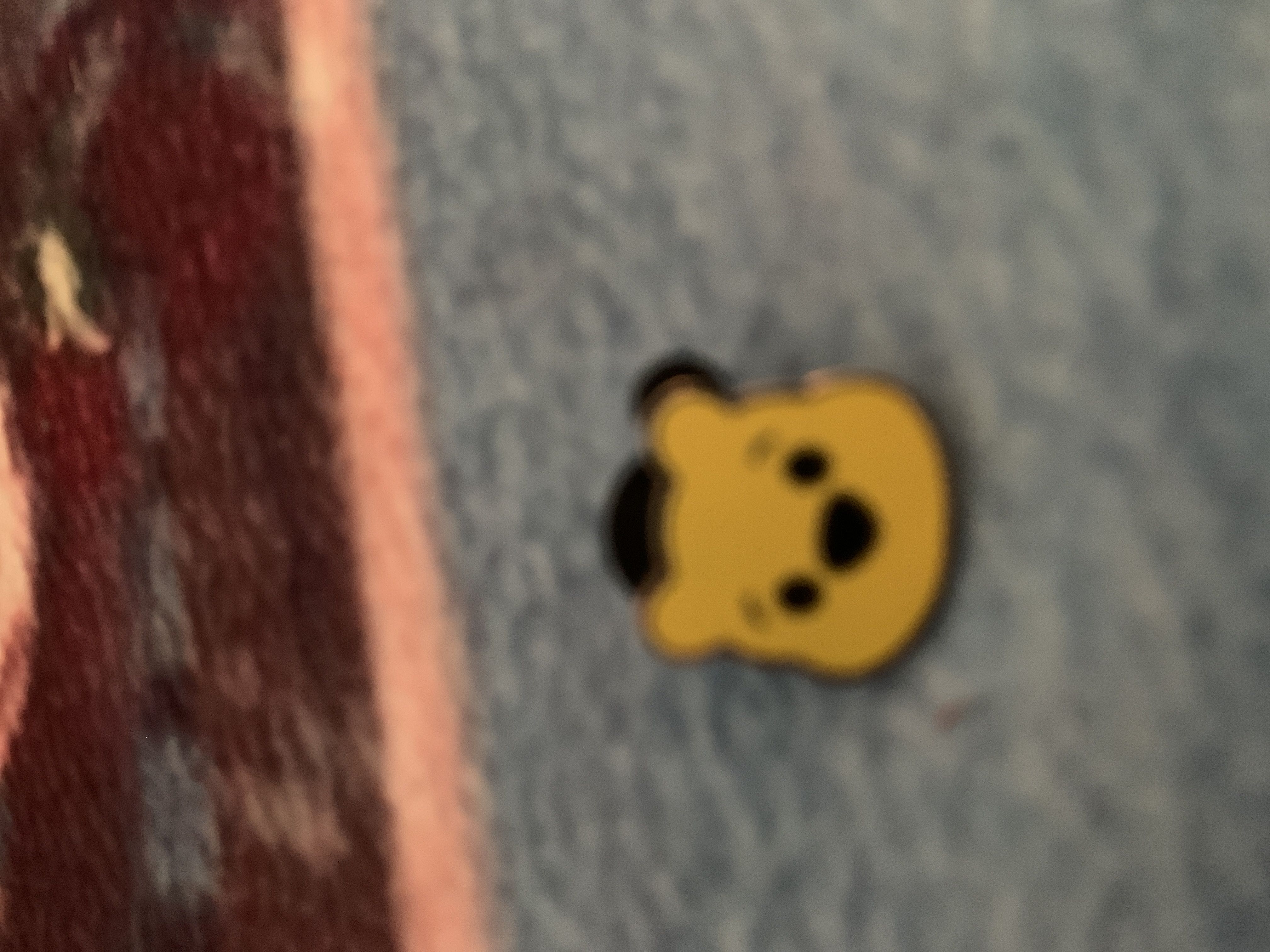 Winnie the Pooh  pin collectible - Main Image 1