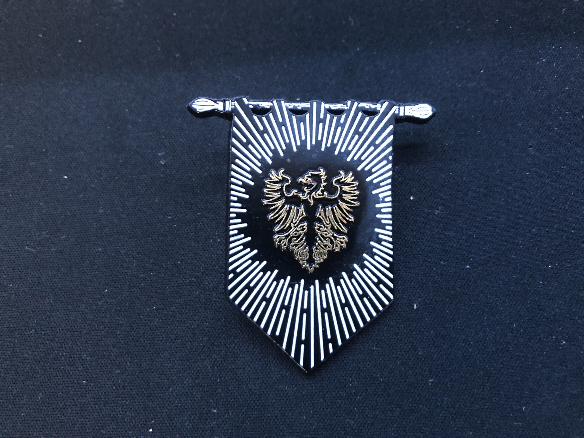 Tinkerbell - With Bow & Arrow Lots Of Hearts