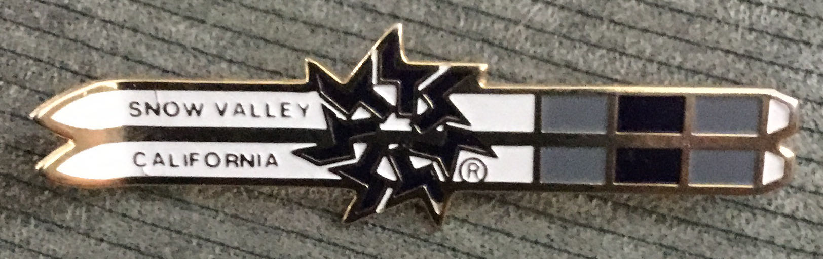 Wdw Magic Kingdom Haunted Mansion Graveyard Mystery Phineas