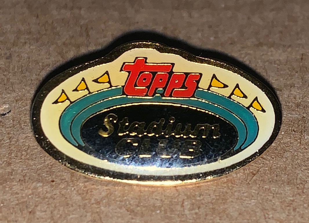 Topps Stadium Club - Sports pin collectible - Main Image 1