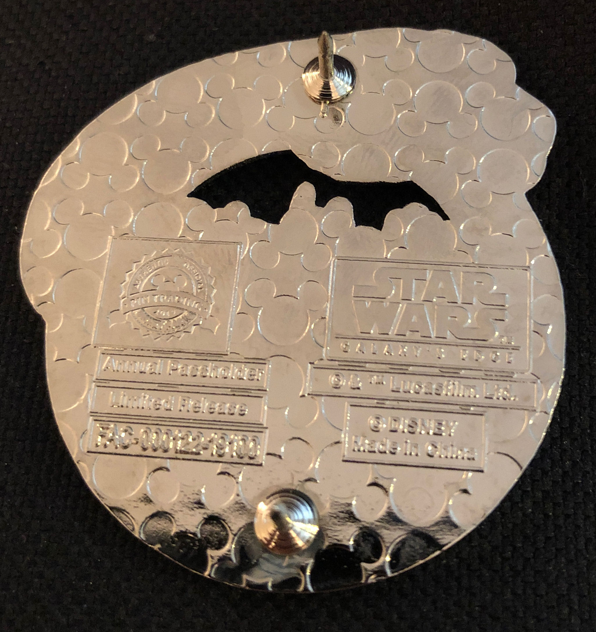 Star Wars Galaxy’s Edge - 2019 - Land pin collectible - Main Image 2