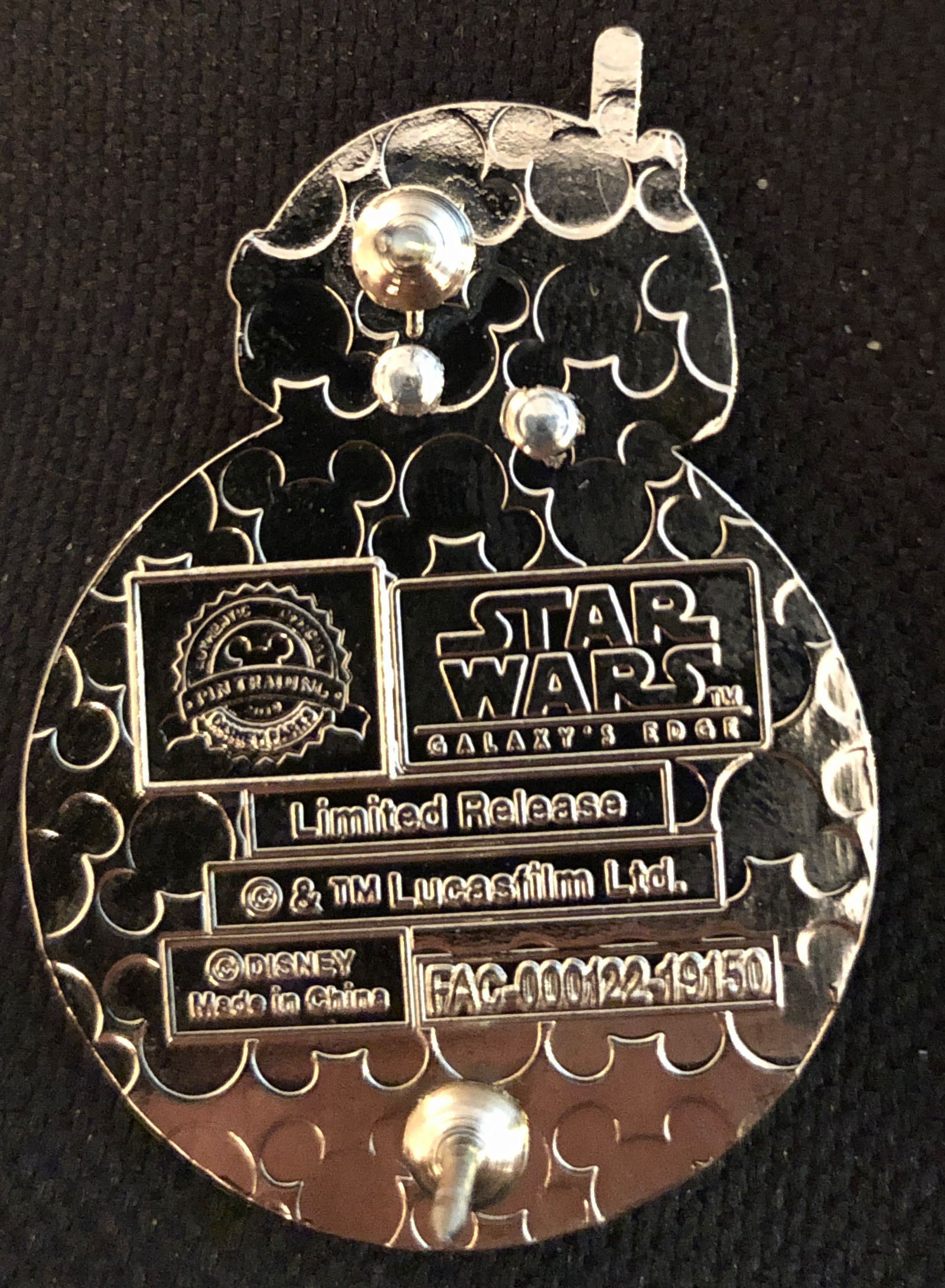Galaxy’s Edge - Landing 2019 - BB-8 - Disney pin collectible - Main Image 2