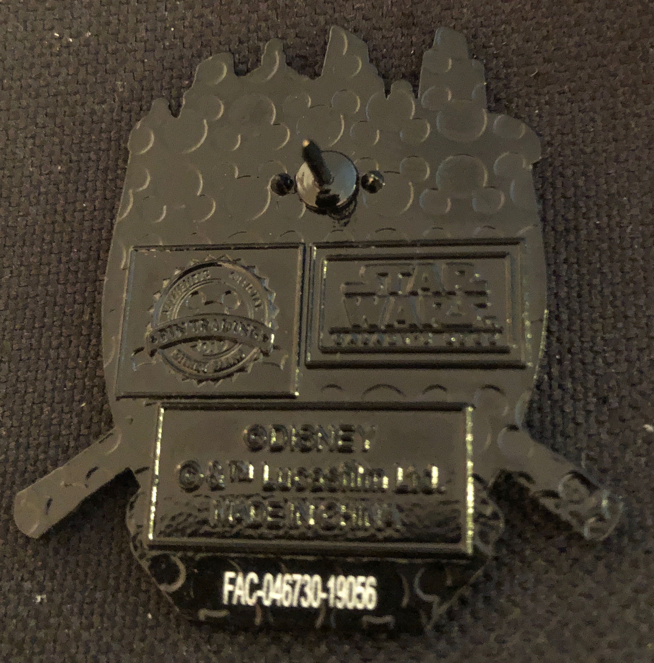 Black Spire Outpost - Lightsabers - Land pin collectible - Main Image 2