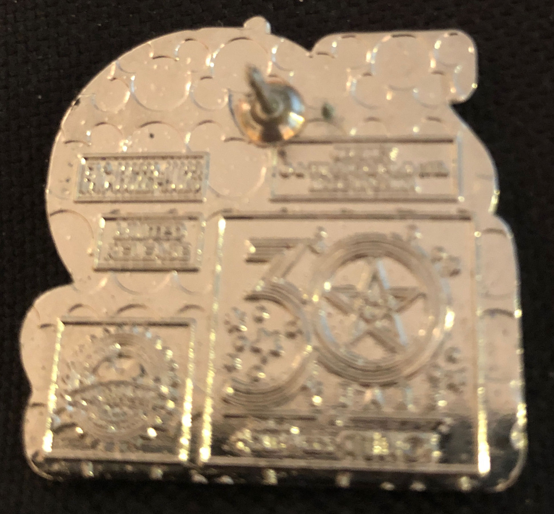 Hollywood Studios - 30 Years - BB-8  pin collectible - Main Image 2