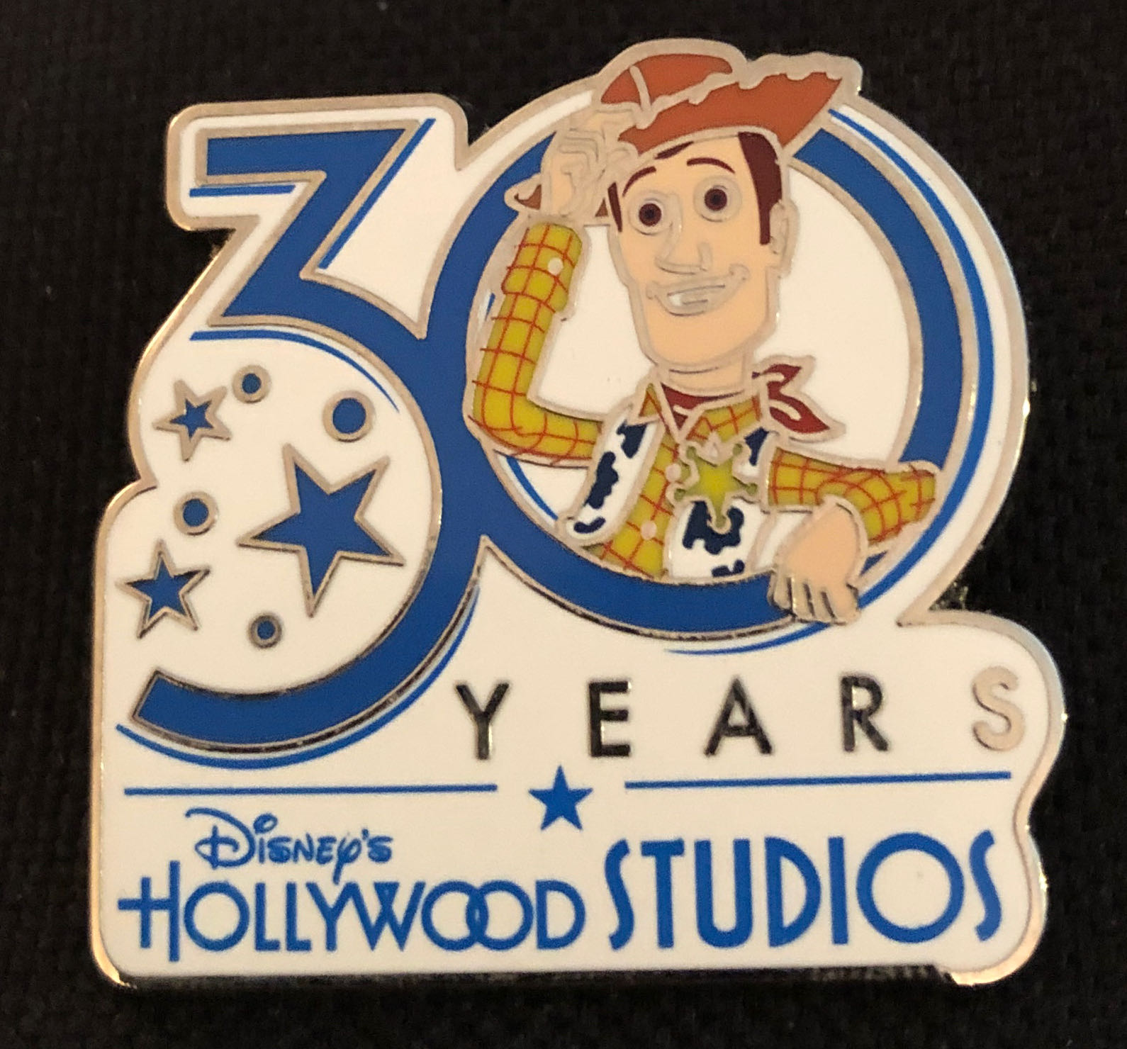 Rainbow Disney Collection Fantasyland Castle Pin – Walt Disney World – 2020