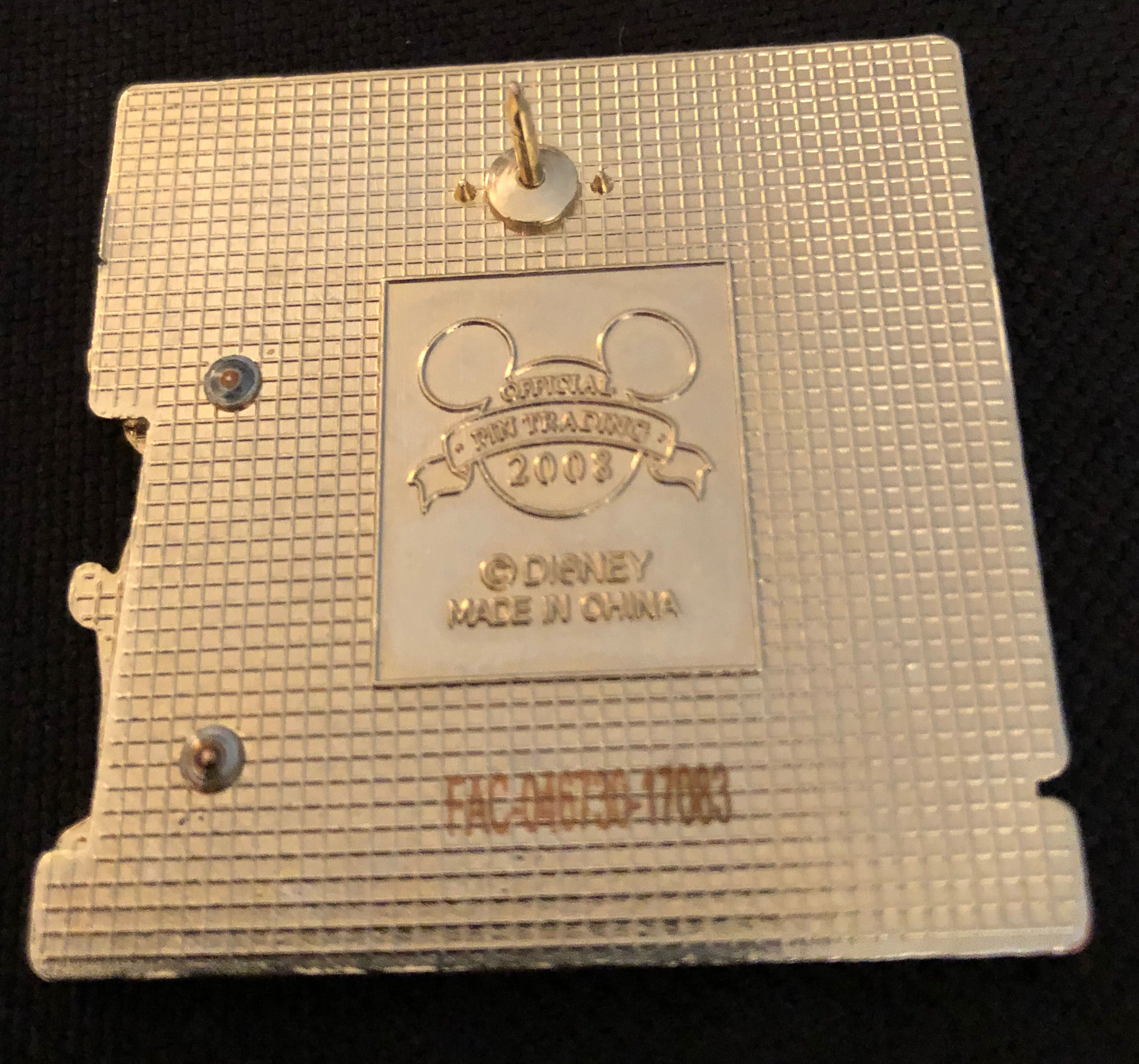 Kilimanjaro Safaris  pin collectible - Main Image 2