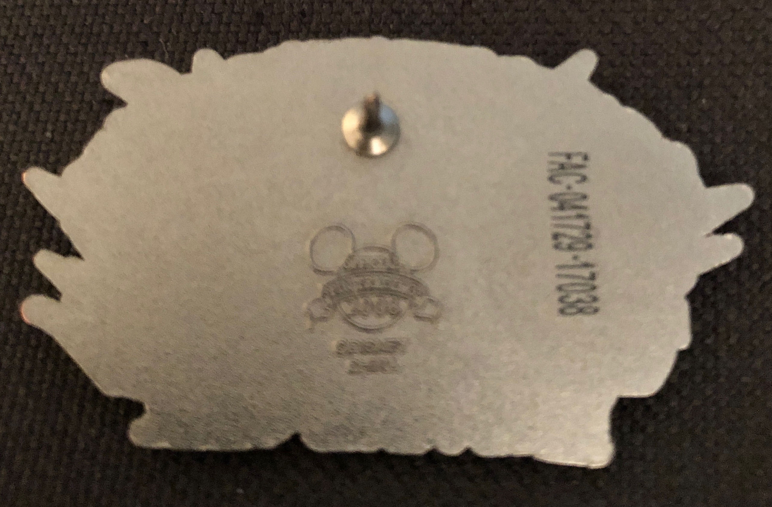 Dinosaur  pin collectible - Main Image 2