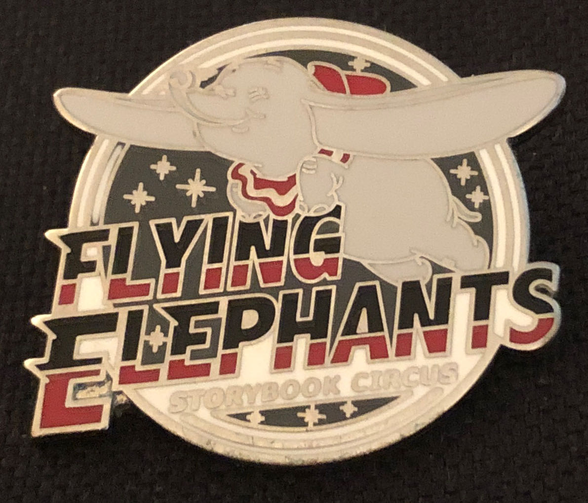 Kingdom Hearts SDDC Lanyard with Pin Set