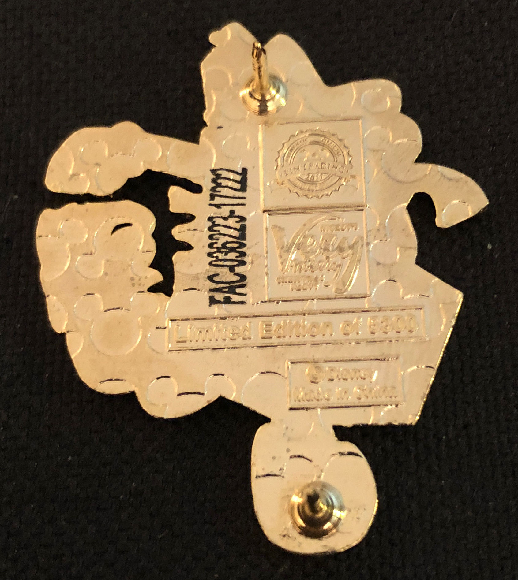 Mickey’s Very Merry Christmas Party 2017 - Donald  pin collectible - Main Image 2