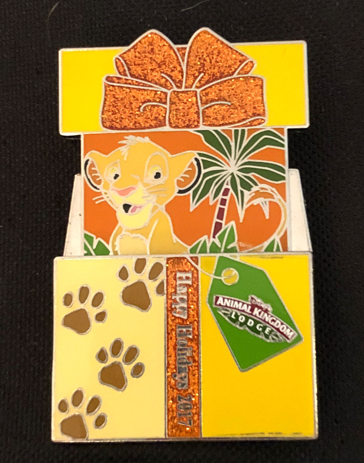 Animal Kingdom Lodge - Christmas 2017  pin collectible - Main Image 2