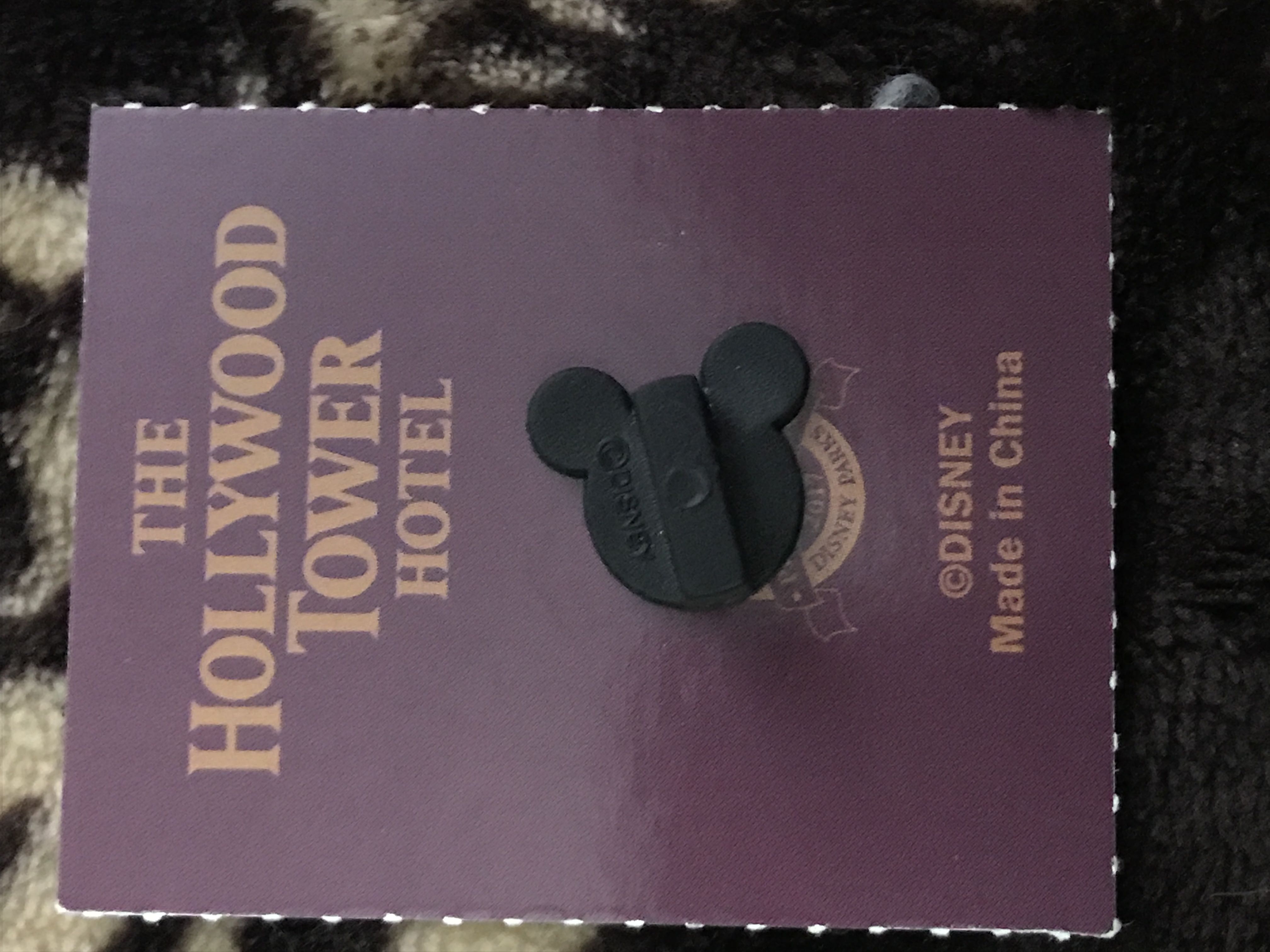 Mickey Mouse Bubblehead - Metal pin collectible - Main Image 2