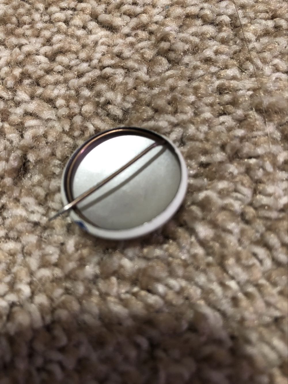 NIX-85  pin collectible - Main Image 2