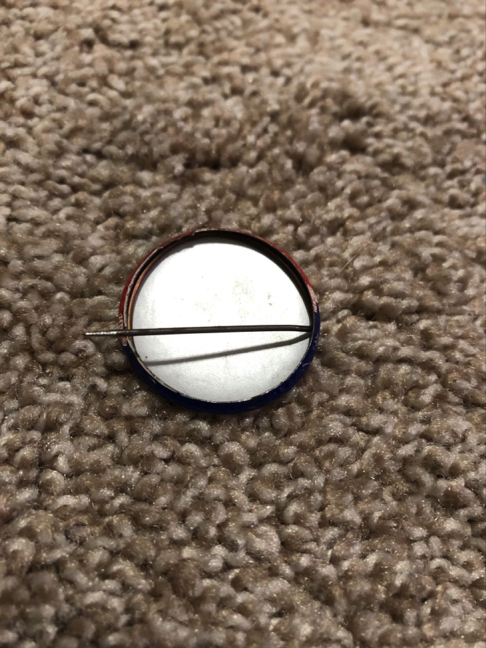 JOH-39  pin collectible - Main Image 2