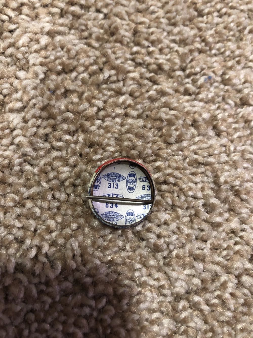 EIS-140  pin collectible - Main Image 2