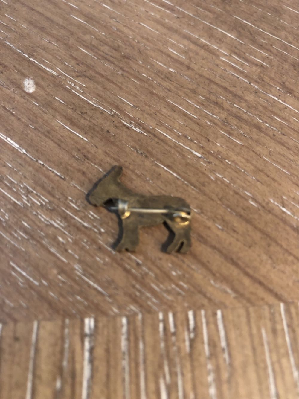 SMI-81  pin collectible - Main Image 2