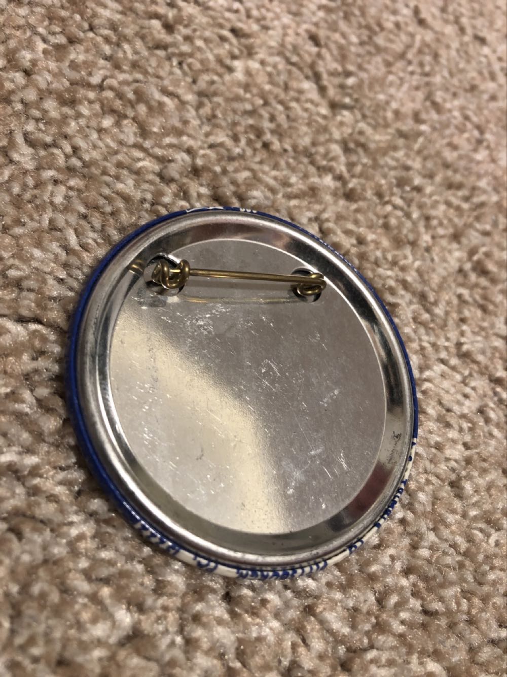 GOL-10  pin collectible - Main Image 2