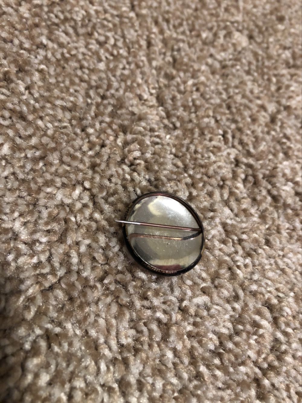 GOL-C  pin collectible - Main Image 2