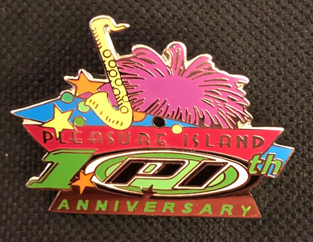 Star Trek Uniform Pin