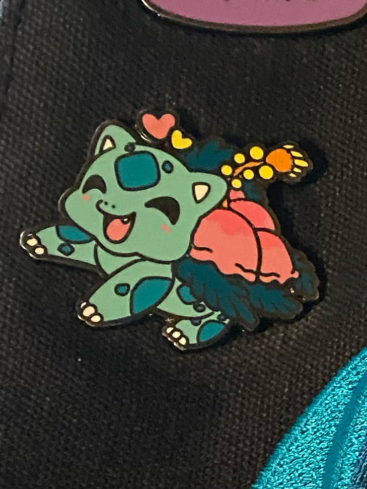 Hibiscus Bulbasaur  pin collectible - Main Image 2