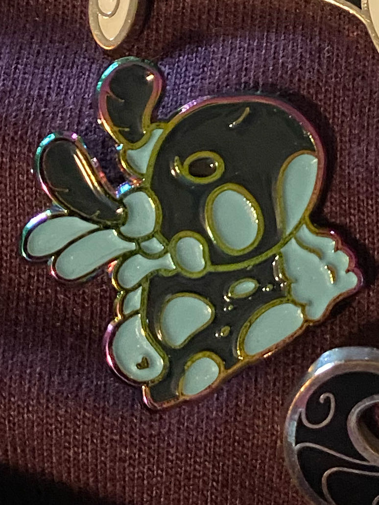 Nudibranch Sidekick Nembrotha Cristata  pin collectible - Main Image 2