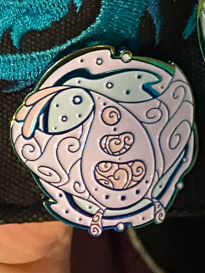 Rainbow Manta Ray  pin collectible - Main Image 2