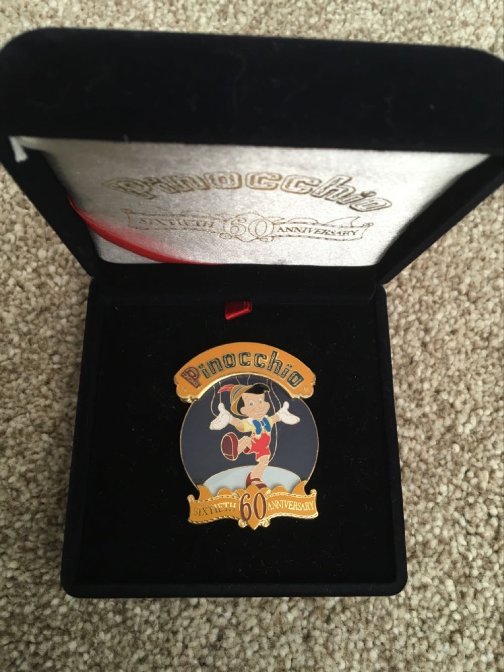 Haunted Mansion Cameo Mystery Collection