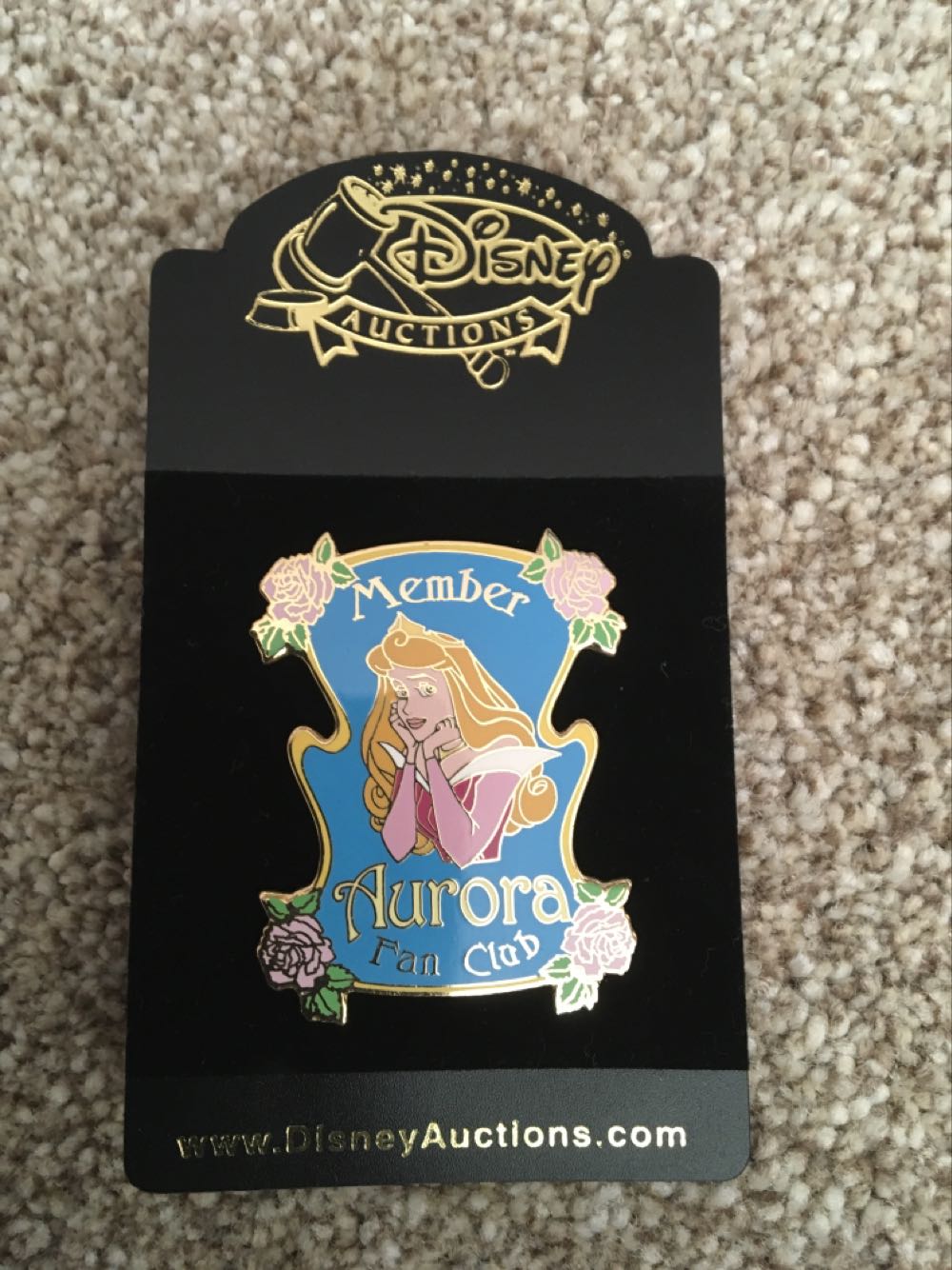  Rainbow Disney Collection Mickey Mouse Pin Set – 2020