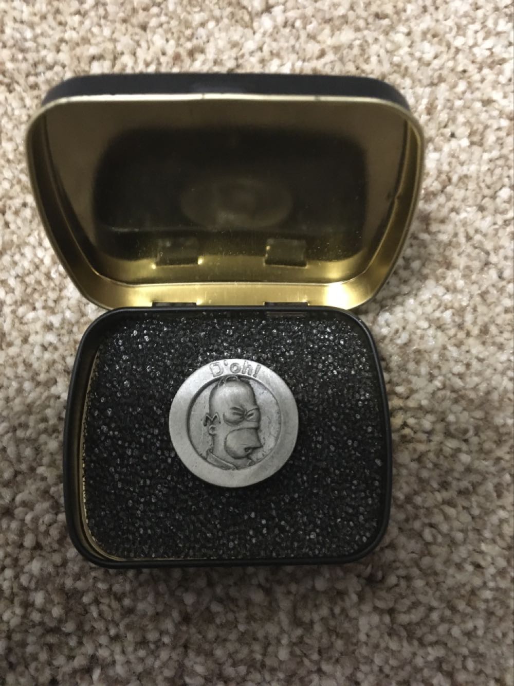 Simpsons - Homer  pin collectible - Main Image 2