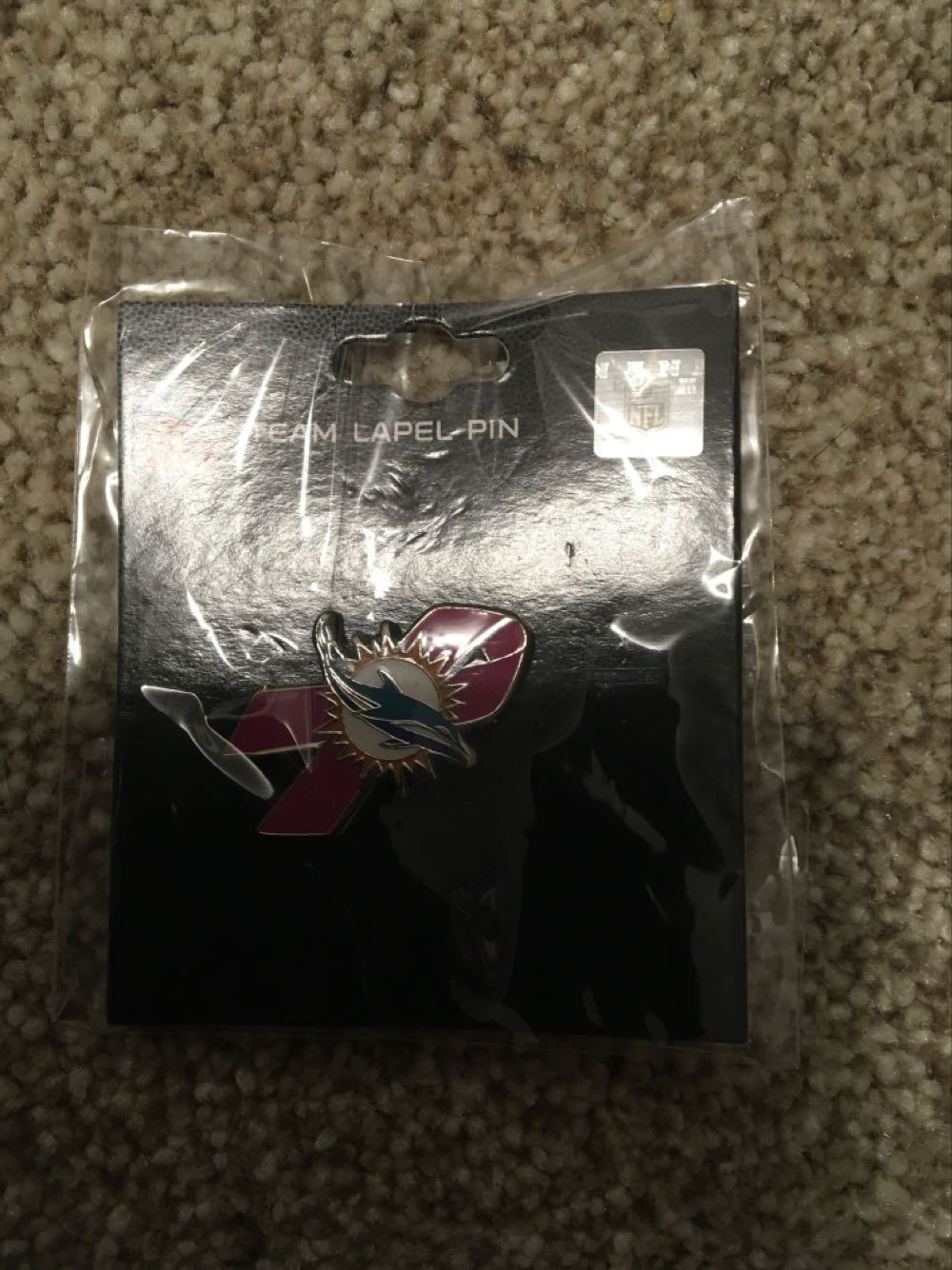 Breast Cancer UK - Pins   pin collectible - Main Image 3