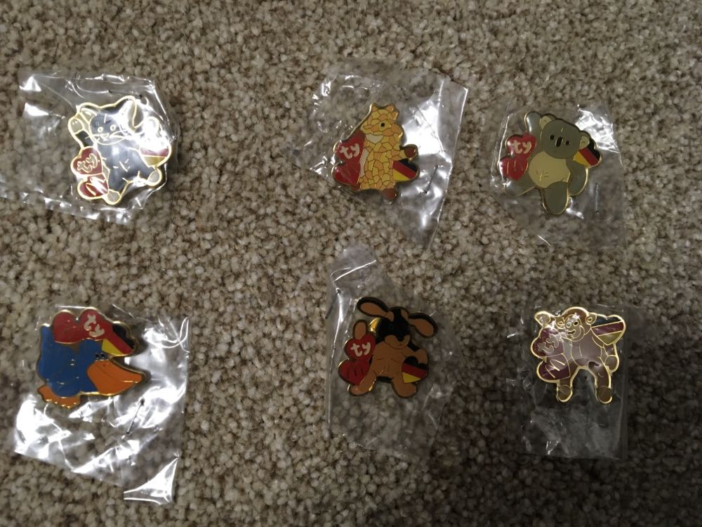 Ty Beanie Babies - German Pin Set   pin collectible - Main Image 2