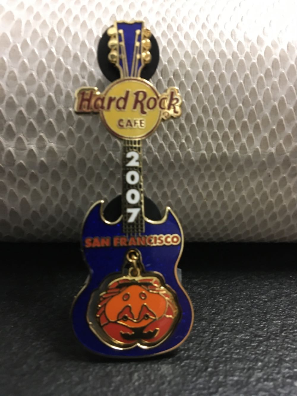 Lilo & Stitch - In Front Of The Castle