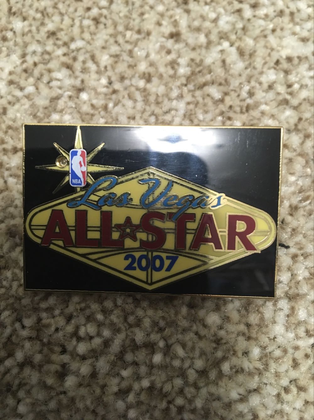 Elliott Profile Fantasy Pin