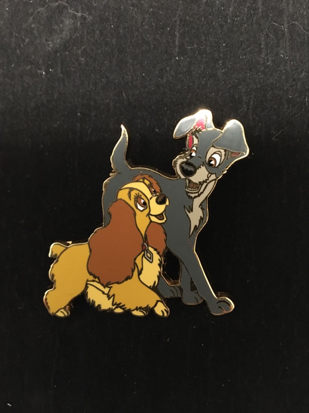Lady And The Tramp - Disneyland Paris  pin collectible - Main Image 1