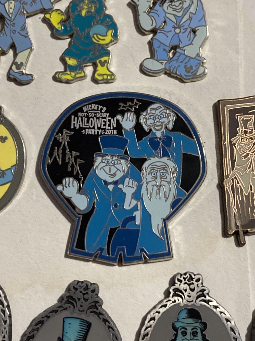 Wdw Mnsshp 2018 Mystery Hitchhiking Ghost  pin collectible - Main Image 1