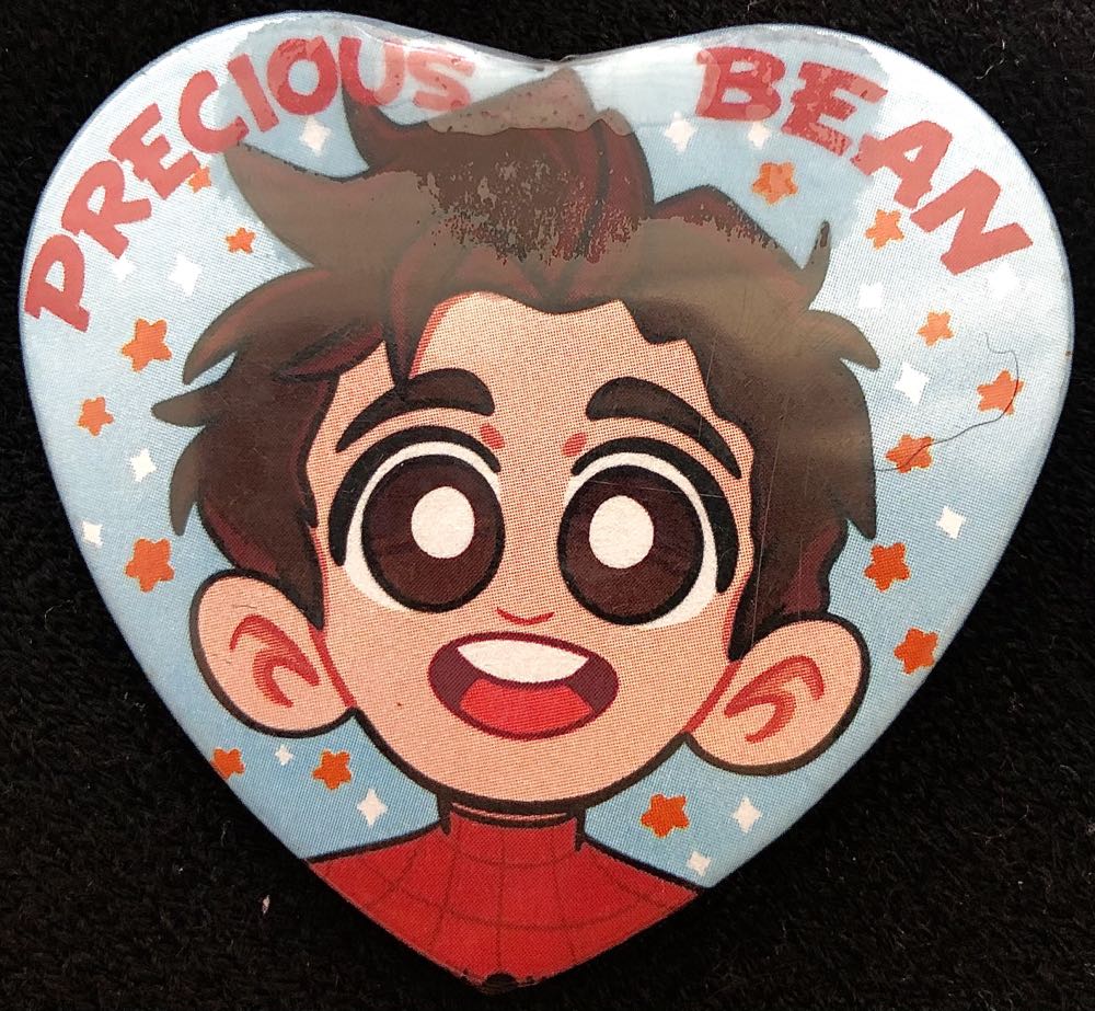 MCU Peter Parker - Heart Shaped Metal Button pin collectible - Main Image 1
