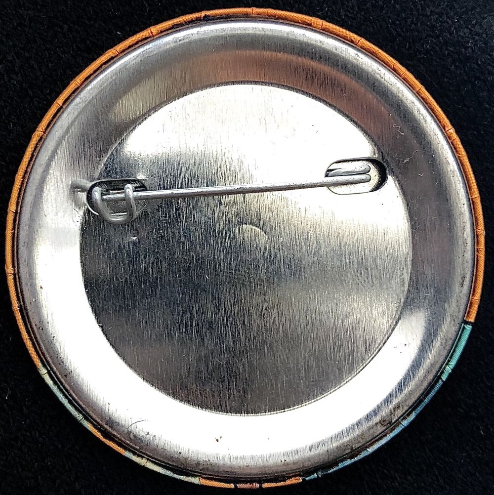 Mermista (She-Ra Reboot) - Metal Button pin collectible - Main Image 2