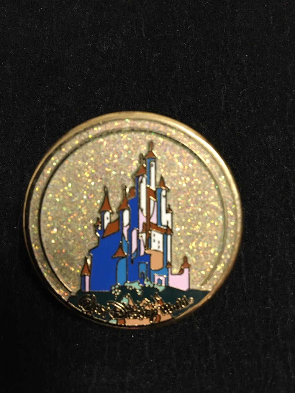 Dlr Happy Halloween 2008 The Haunted Mansion Tombstones Gus